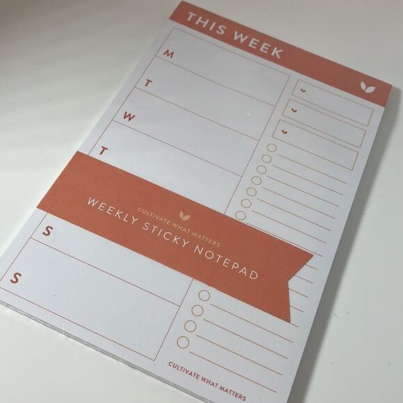 NWT Cultivate What Matters Weekly Sticky Notepad - Coral - Picture 4 of 6